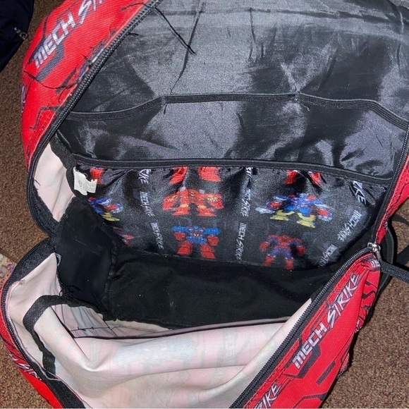 Avengers Transformers backpack has reflective straps, laptop pouch and room. - Picture 4 of 8